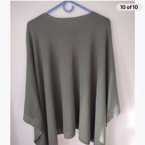 Lululemon Olive Green Poncho